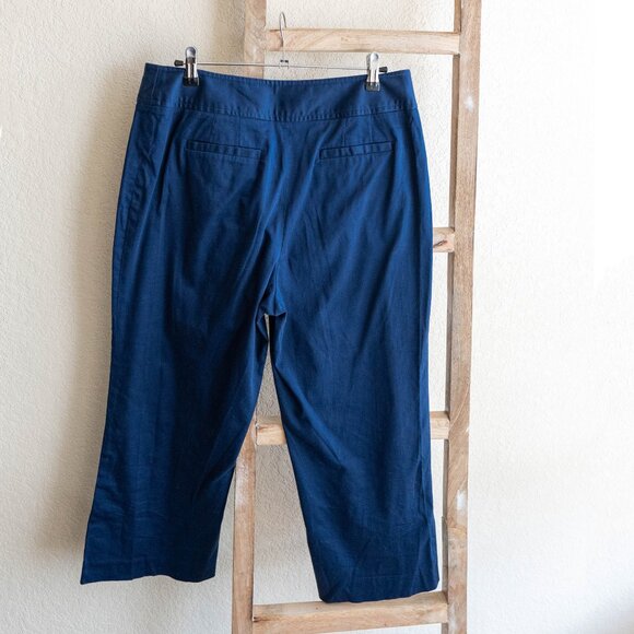 Style & Co Pants Size 12 Navy Blue Cropped Button Hem Capris Sailor Chic - Picture 5 of 5